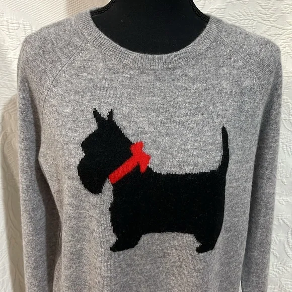 Philosophy 100% cashmere sweater, size large, NWT